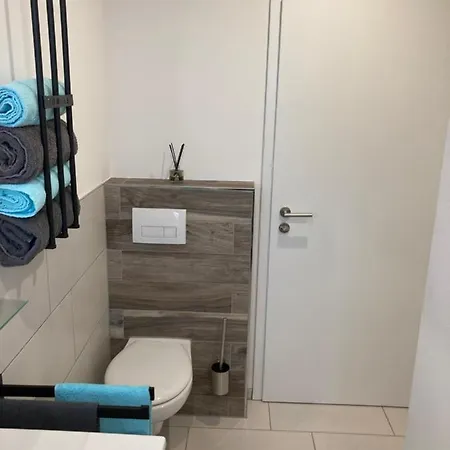 Neu Errichtete Schoene Haus 29a 1. Obergeschoss Apartmán *